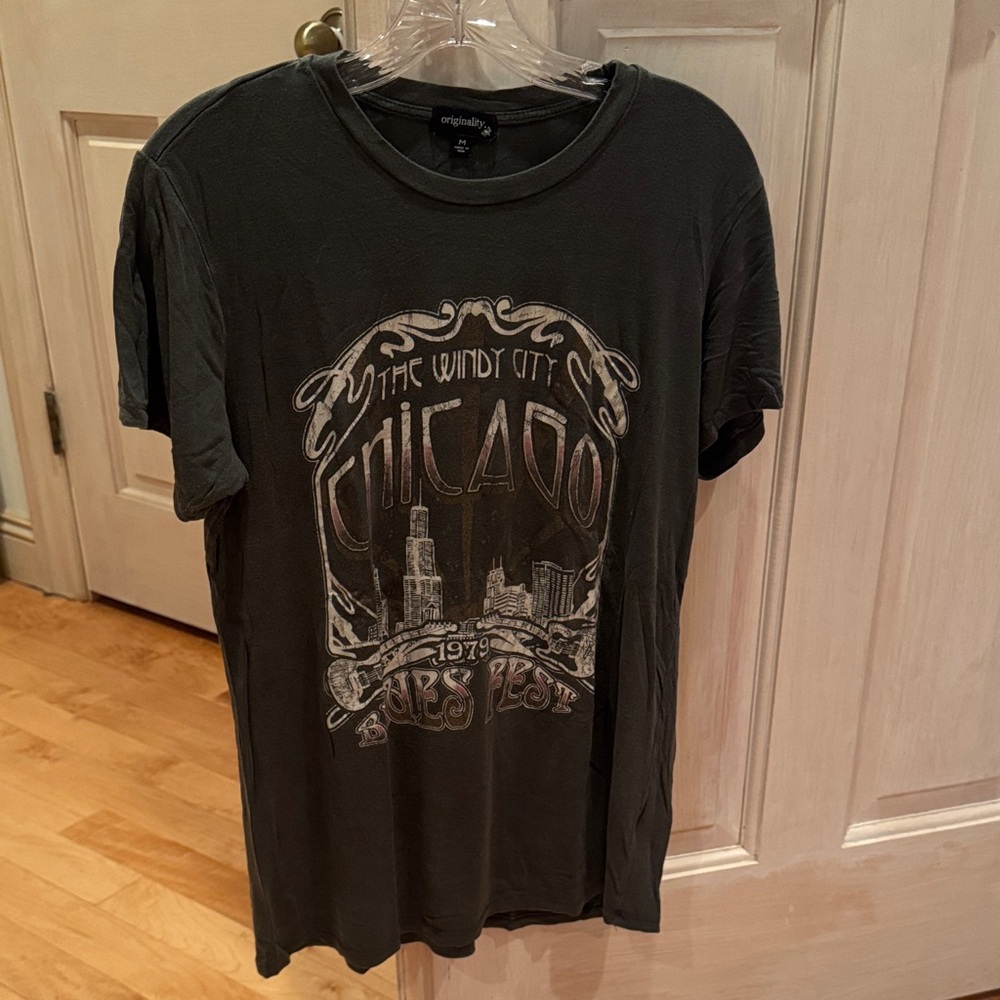 Originality Black Chicago Graphic Tee